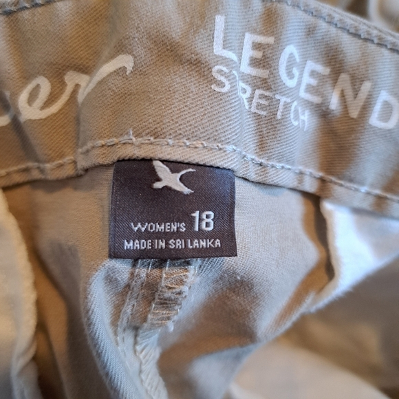 Eddie Bauer women's size 18 khaki, curvy, strsight, stretch pants, New - Picture 7 of 7